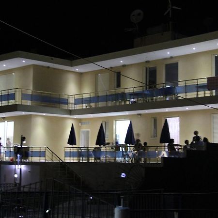 Vila Hadhri Borsh Extérieur photo