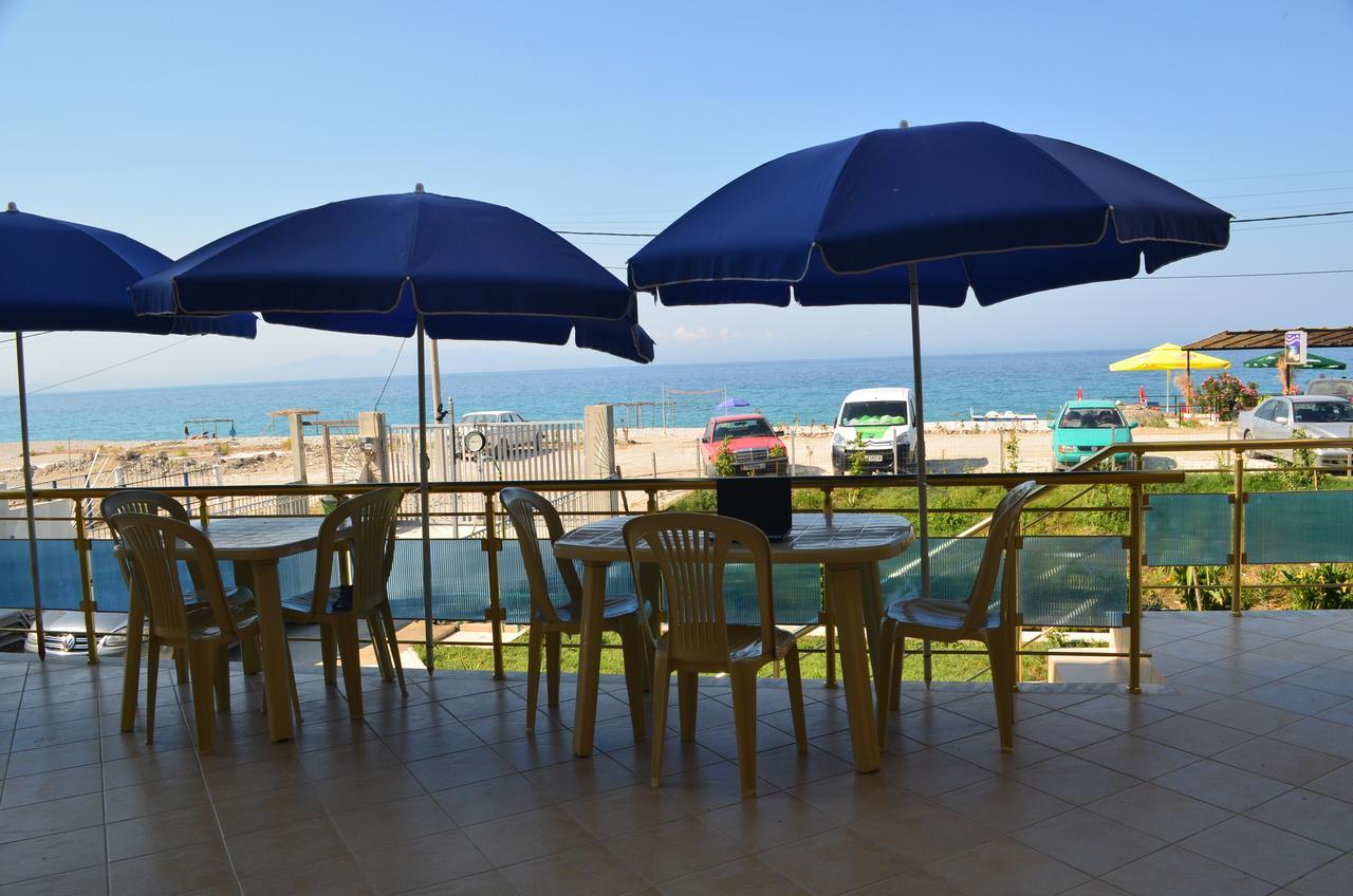 Vila Hadhri Borsh Extérieur photo