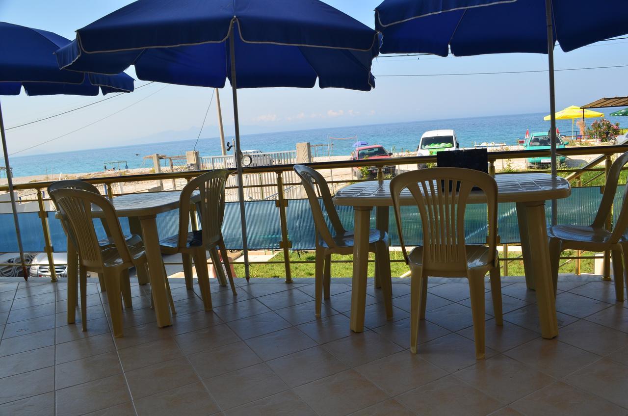 Vila Hadhri Borsh Extérieur photo